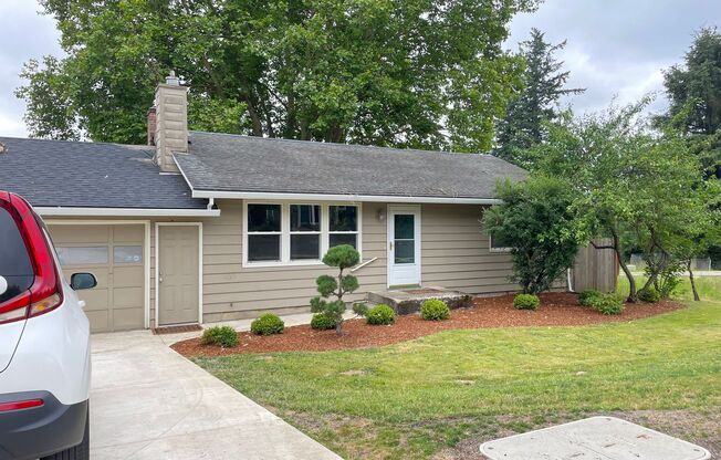3-Bedroom Home in SE Portland!