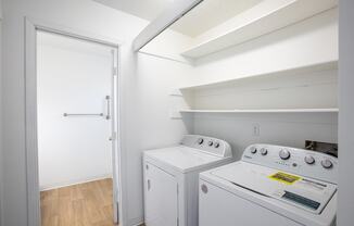 Washer and Dryer at Vista Grande Senior Living Apartments