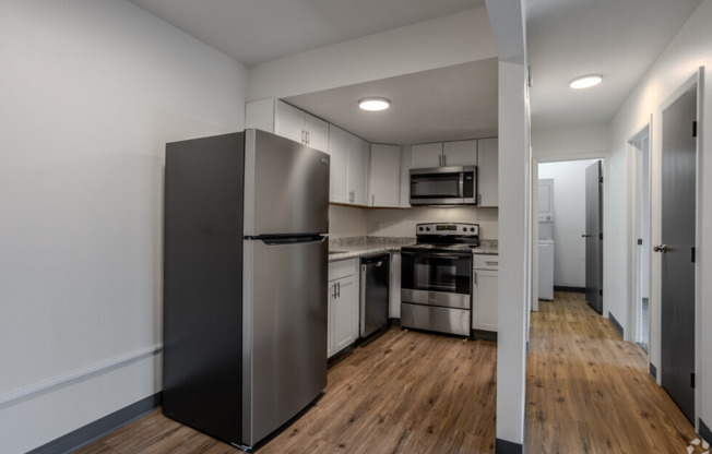 1 bed, 1 bath, 600 sqft, $1,000