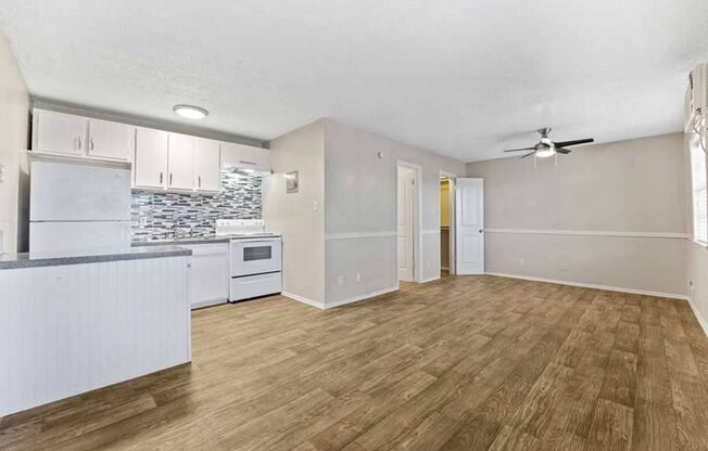 Parker Heights & Flats | Affordable Austin Apartments & Townhomes Near Downtown