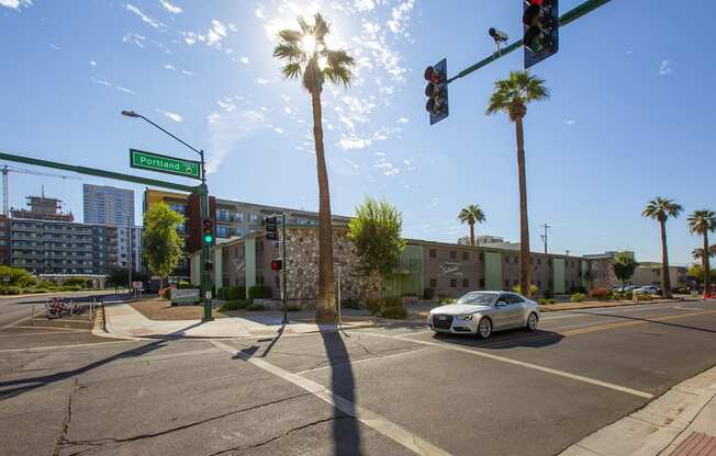 Exterior at The Continental Apartments in Phoenix AZ Nov 2020 (11)