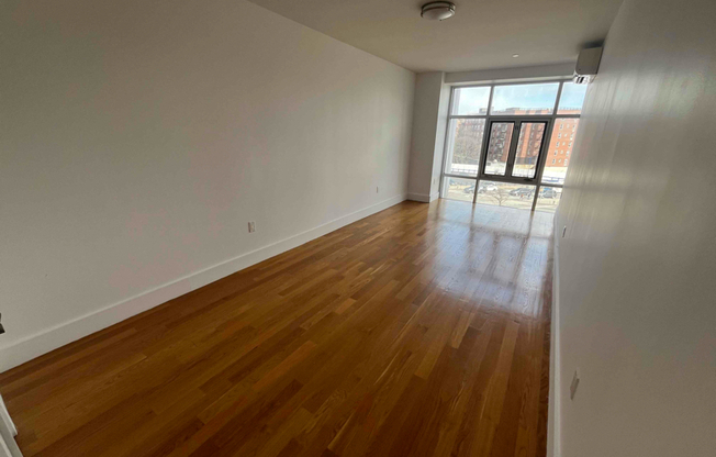 9002 QUEENS BLVD