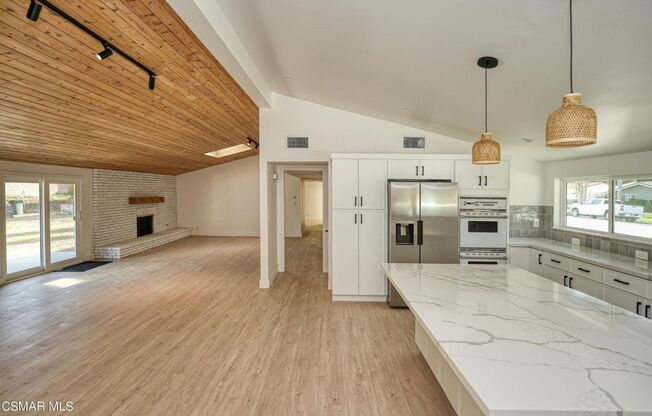 Beautifully upgraded 4 bedroom + 2 1/2 bath + Bonus room, single-story home in the heart of Thousand Oaks!