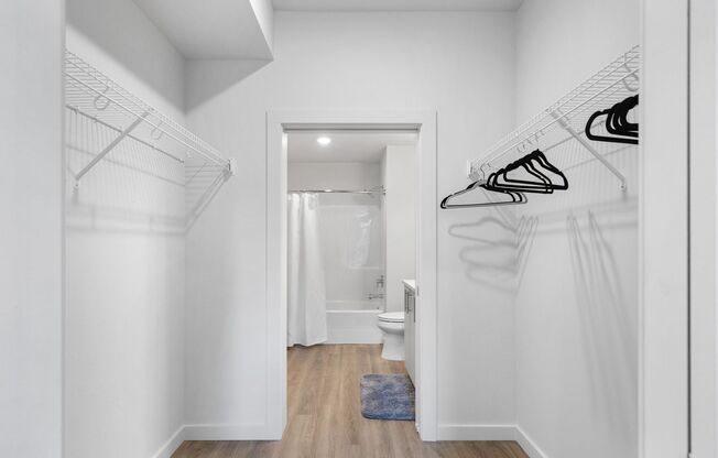 2 beds, 2 baths, 825 sqft, $1,475, Unit 110