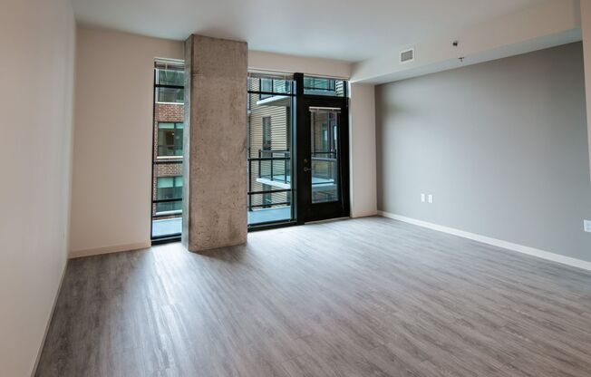 1 bed, 1 bath, 914 sqft, $1,995, Unit 506