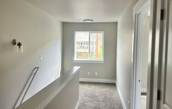 2 beds, 2.5 baths, $1,595, Unit 1154