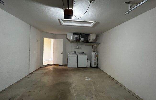 3 beds, 2 baths, $1,795