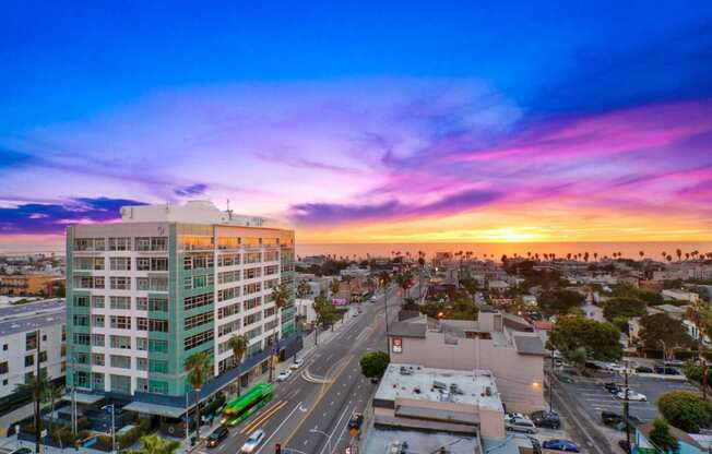 Great skyline view at Marina Tower Modern Apartments for rent in Marina Del Rey