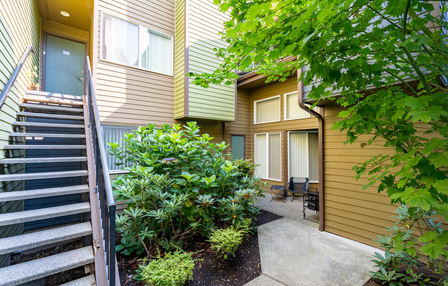 1 bed, 1 bath, 744 sqft, $1,795, Unit 127