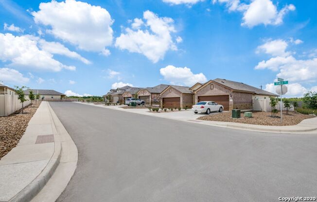Luxury Duplex in Seguin