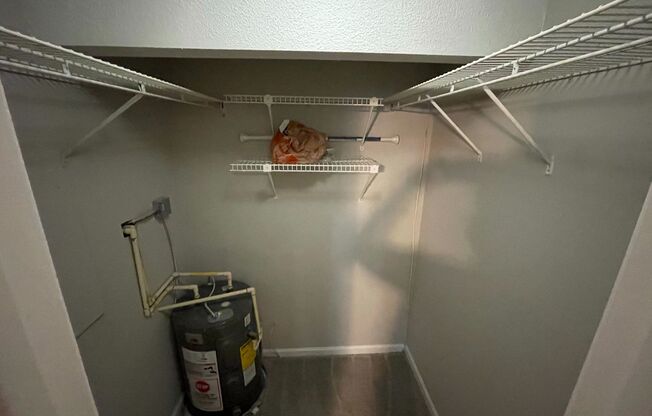 1 bed, 1 bath, 650 sqft, $1,375, Unit #17