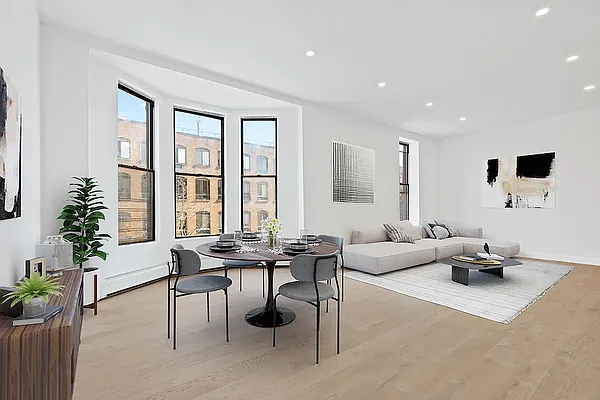 396 7 AVE