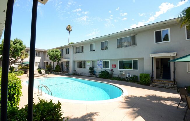 1 bed, 1 bath, $2,795, Unit 28