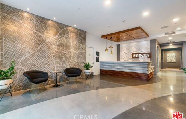 1 bed, 1 bath, 930 sqft, $3,000, Unit 813