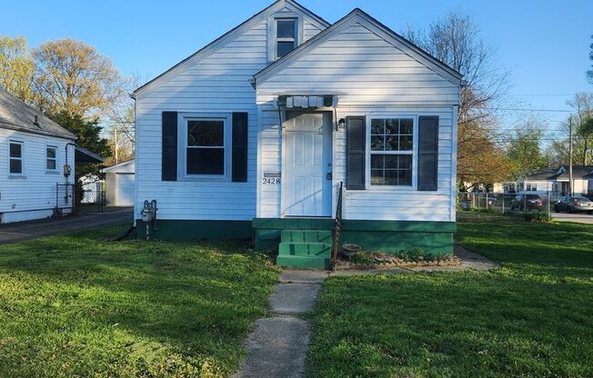 Charming home with a basement, 1.5 baths, and a garage!