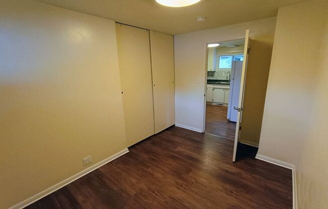 2 beds, 1 bath, $1,700