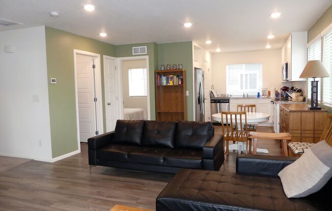 Steps away from open space/trails! 2 bed/2bath!