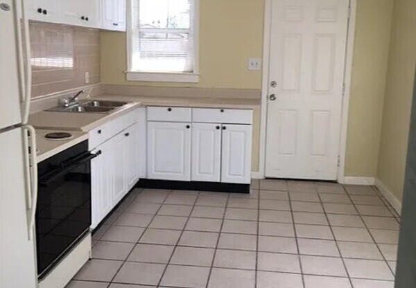1138 30 ST S