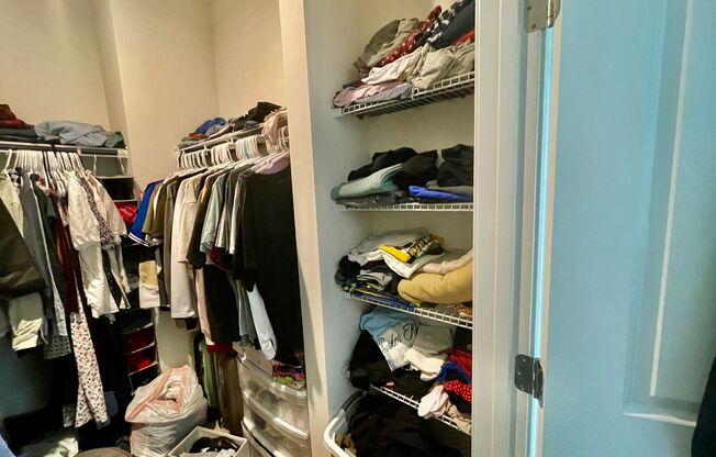 Pittsburgh - 3 Bedroom 2.5 Bathroom - Townhouse - End Unit
