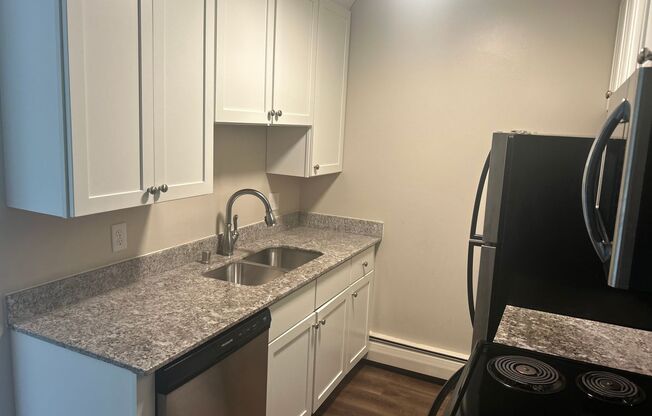 1 bed, 1 bath, 630 sqft, $870, Unit Unit 203