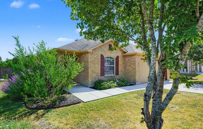 Energy-Smart Single-Story Now Available in Cibolo - Realtor Commission: $500