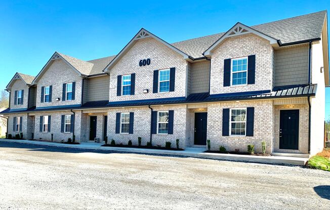 915 Sinclair Dr Apartments