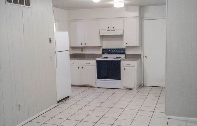 1802 Elkhart