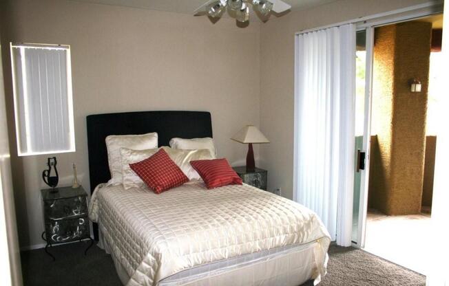 2 beds, 2 baths, $1,500, Unit Unit 2119