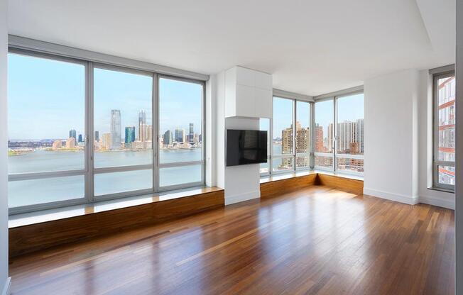 5 beds, 5.5 baths, 3,102 sqft, $19,995, Unit 21AB