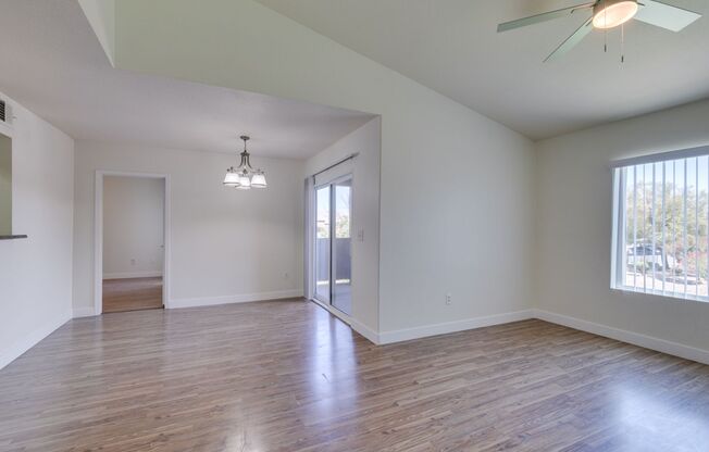 2 beds, 2 baths, $1,475, Unit UNIT 2118