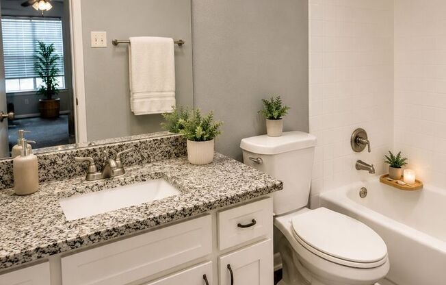 1 bed, 1 bath, 714 sqft, $1,015, Unit 111 Up