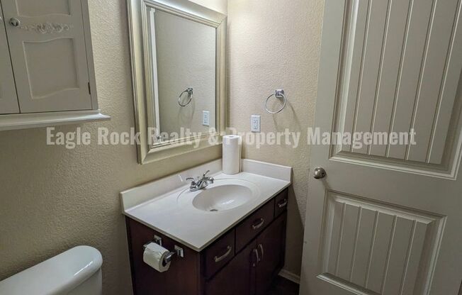 3 beds, 2 baths, $1,800