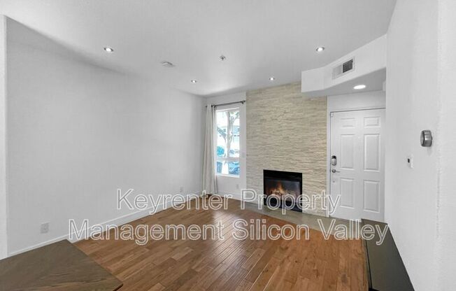 3157 REGENCY AVE