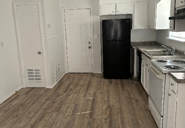 9 ROPER DR