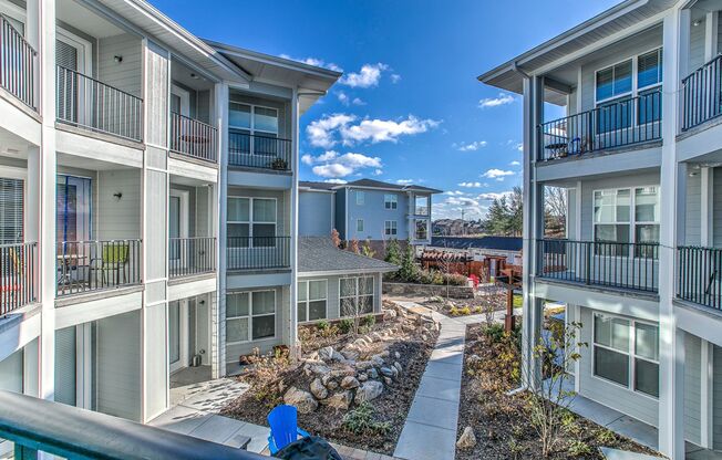 2 beds, 2 baths, 894 sqft, $1,495, Unit C - 1011 Unit 116 - B894