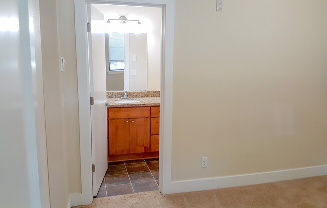 1 bed, 1 bath, 514 sqft, $1,595, Unit 115