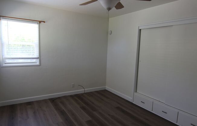 2 beds, 1 bath, $2,500