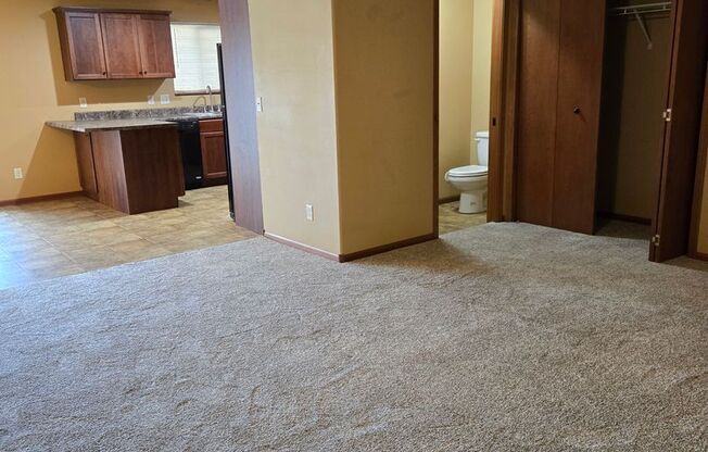 Two bedroom 1 1/2 ba., Townhome