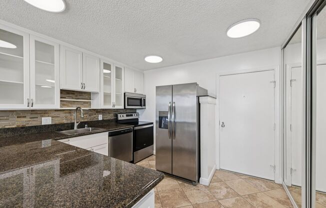 Studio, 1 bath, 650 sqft, $2,695, Unit 231