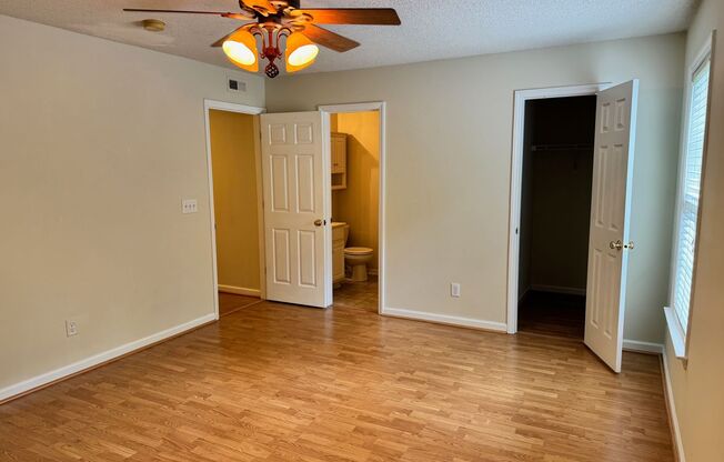 2 beds, 2 baths, $1,200