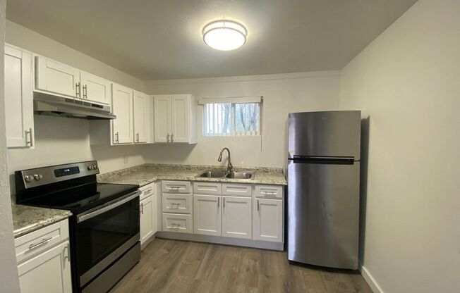 Beautiful Renovations One and Two Bedrooms Located in the Heart of Tempe!