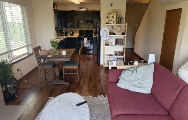4223 Evanston Apartments