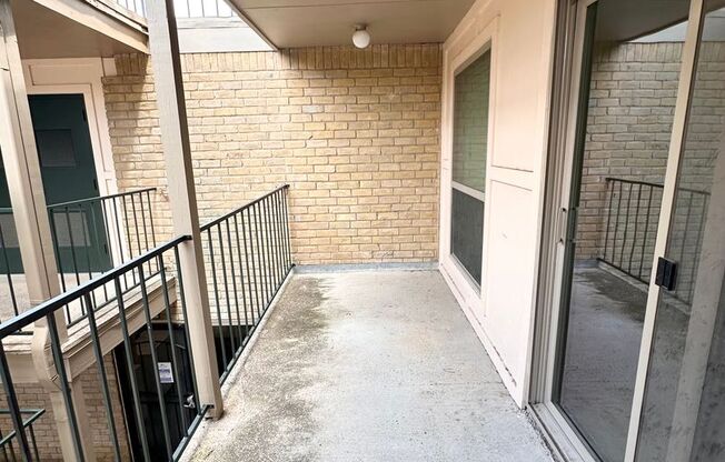1 bed, 1 bath, 619 sqft, $1,314, Unit OPA-230