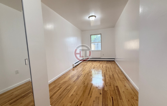 1012 EVERGREEN AVE