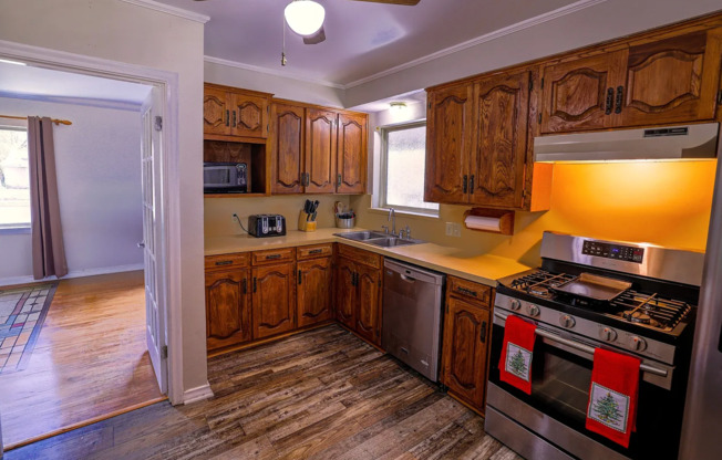 **WELL-MAINTAINED HOME WITH FENCED BACKYARD WITH TWO STORAGE BUILDINGS AVAILABLE FOR RENT FOR THE VERY FIRST TIME**