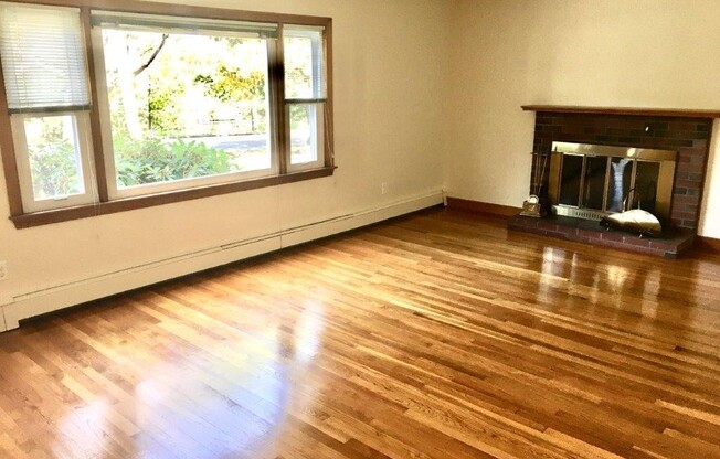 2 CORAL ST
