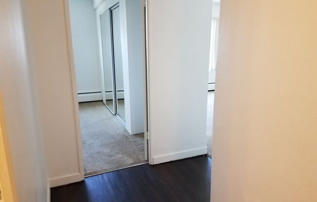 2 beds, 1 bath, 725 sqft, $1,780, Unit 501