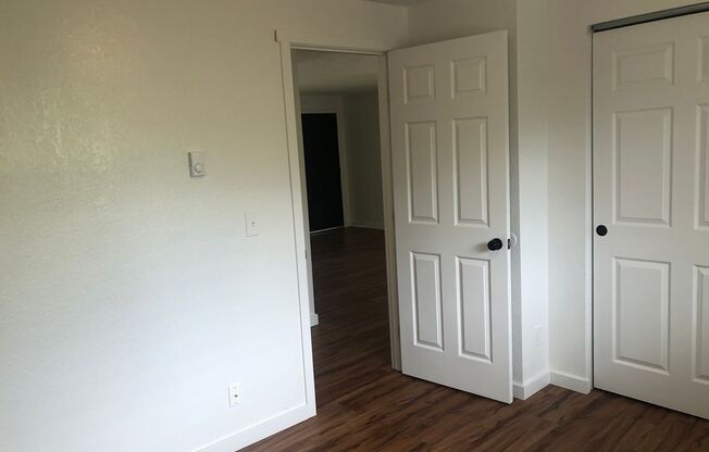 2 beds, 1 bath, $1,695