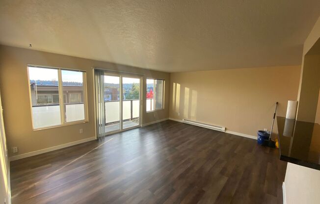 2405 NW 65th St