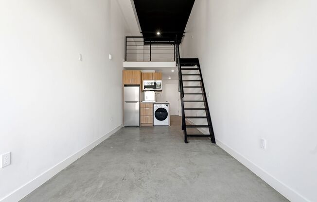 1 bed, 1 bath, 350 sqft, $2,045, Unit 101-C